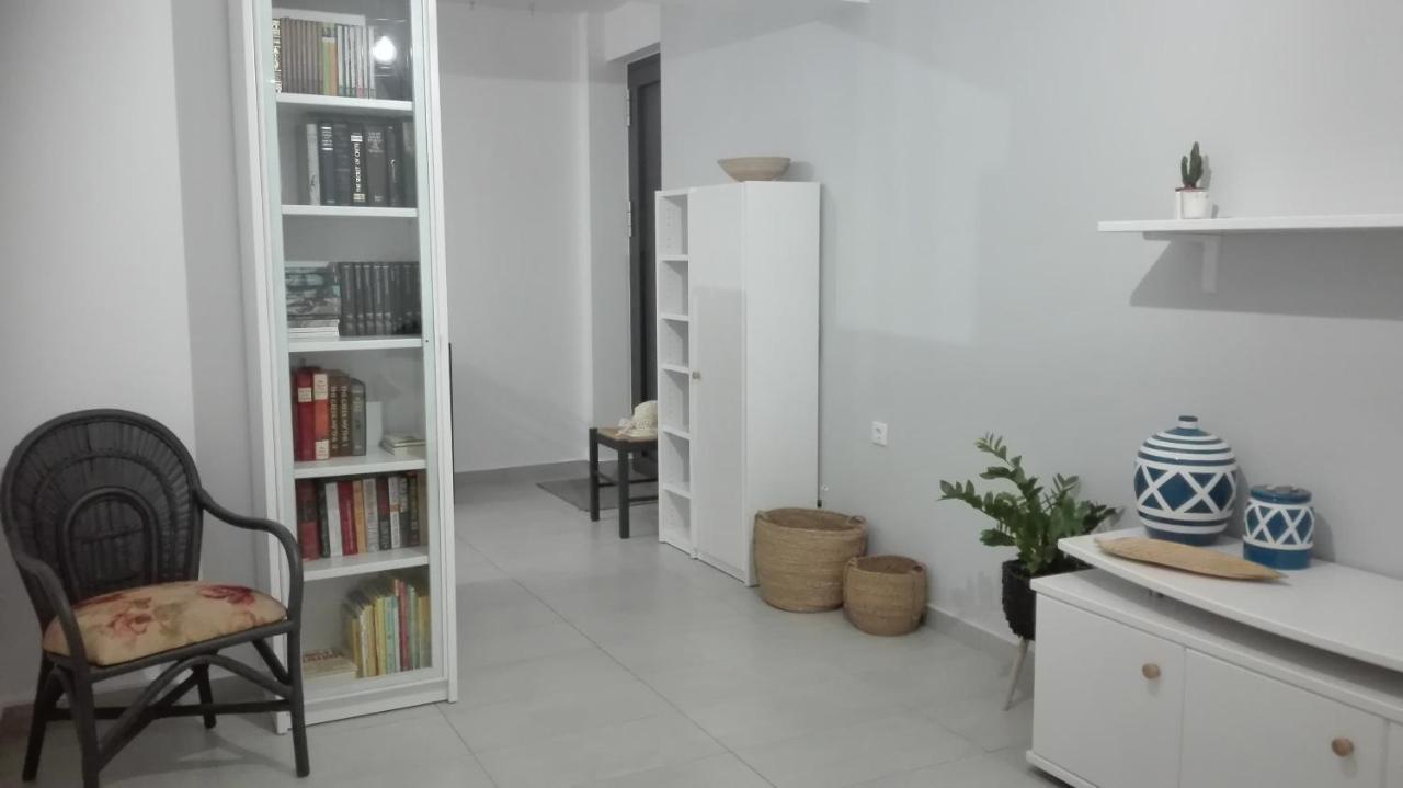 New Sea Escape Boutique Apt-Agii Aposto Li Beach La Canea Exterior foto
